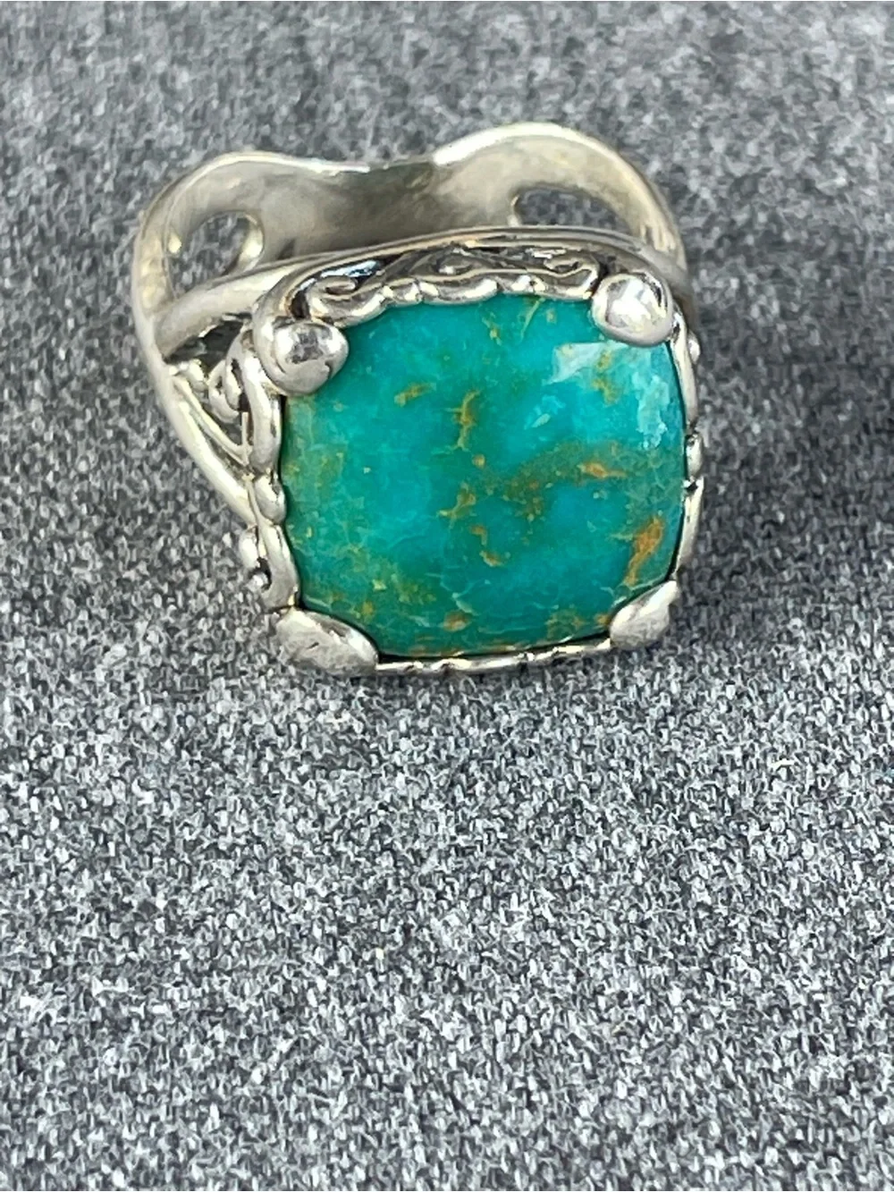 VINTAGE Native American Sterling Silver Blue Turquoise Ring size 8